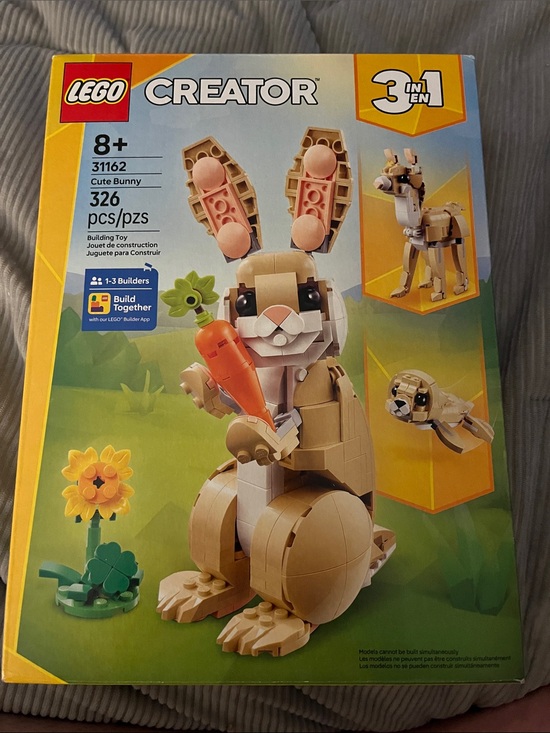 Lego Other - LEGO Creator Tan Bunny Building Set with Orange Carrot